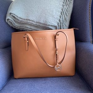 Michael Kors Tote